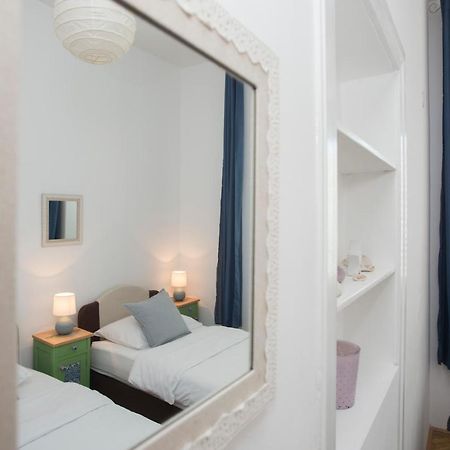 Town Place Apartment Split Bagian luar foto
